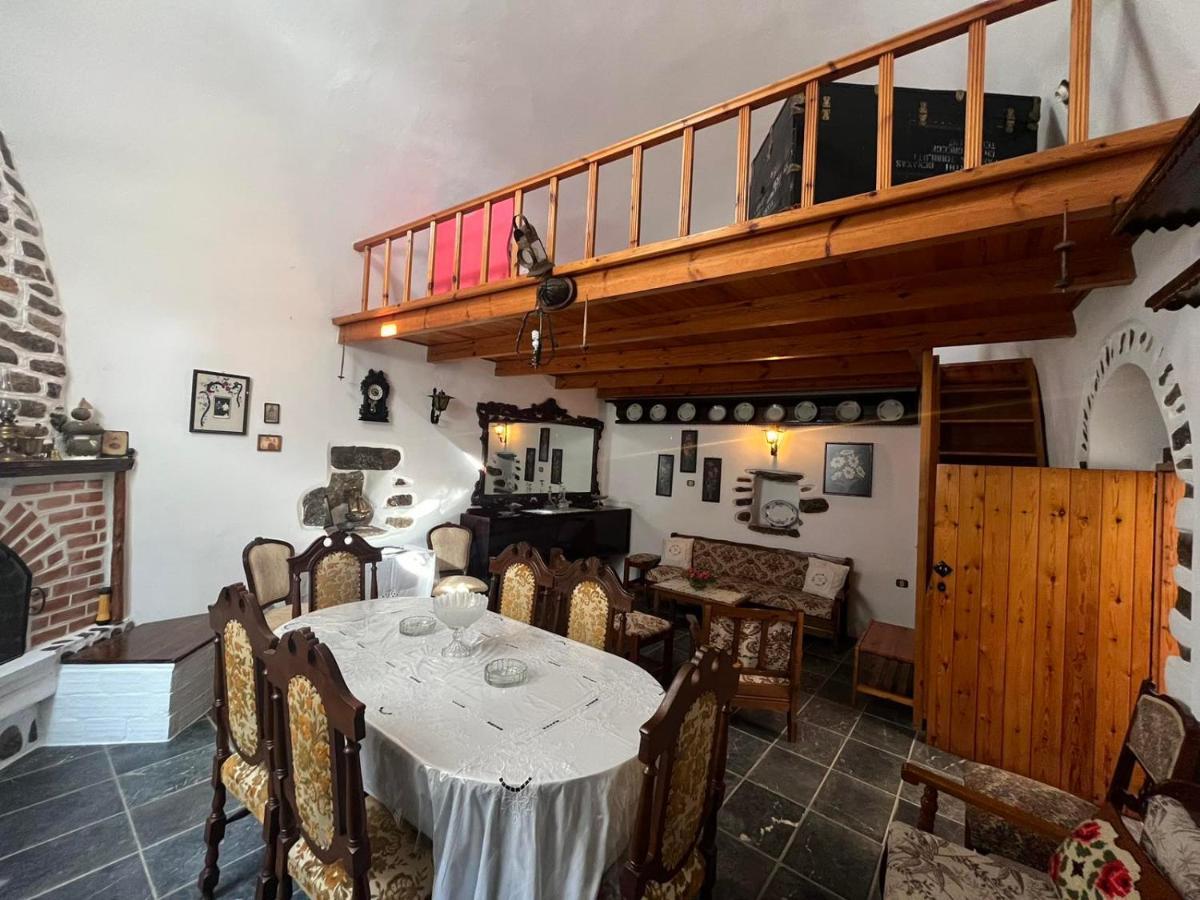 Holiday home Marianna's Traditional House Mesta