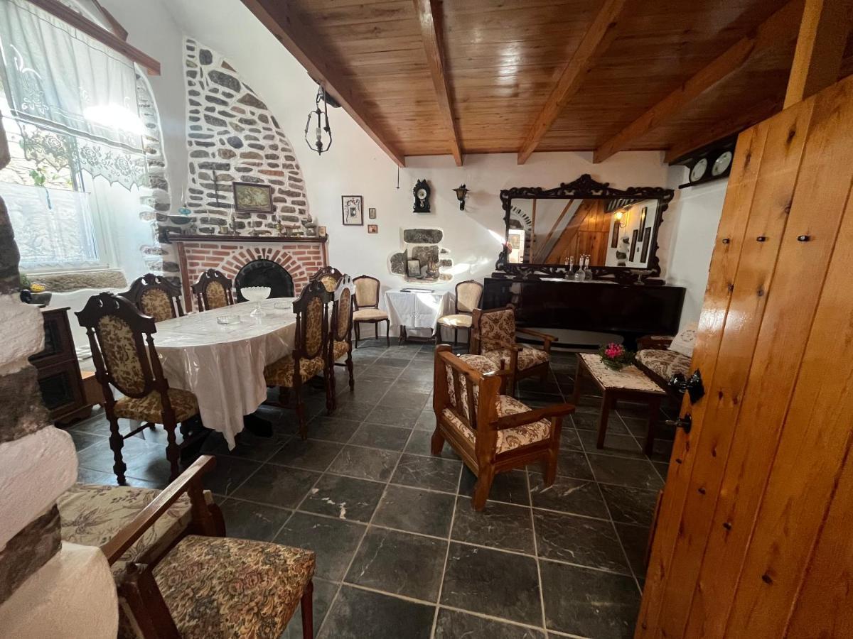 Marianna's Traditional House Holiday home Mesta